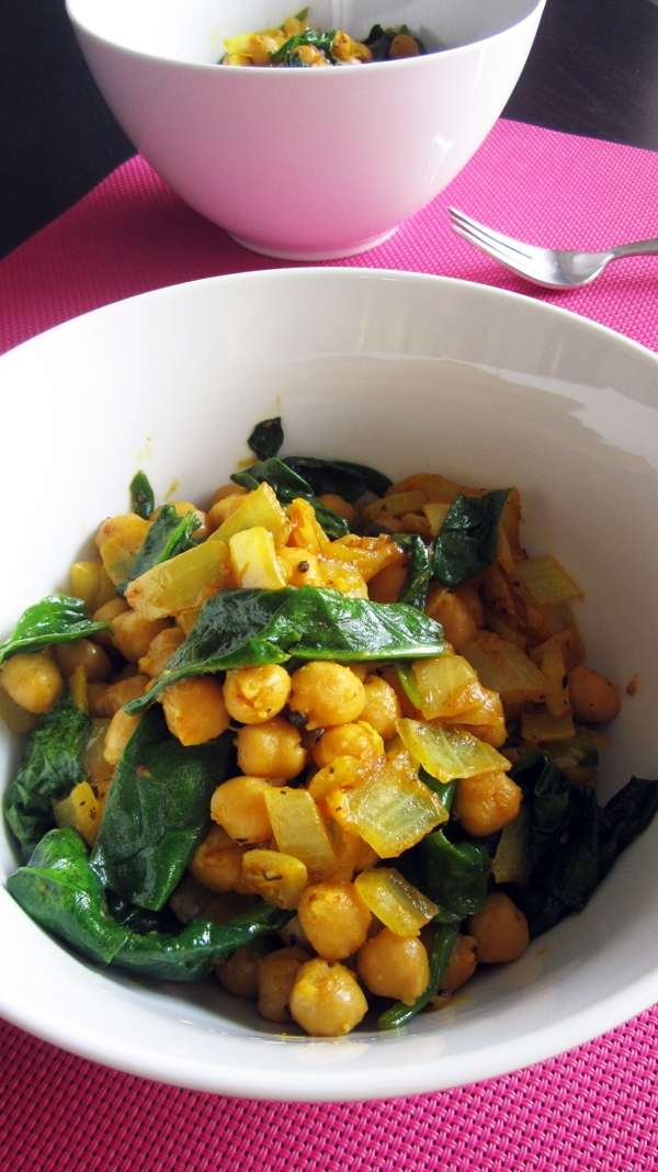 Vegan Chana Masala (Quick & Easy Gluten-Free Indian Curry Recipe) — Vegangela