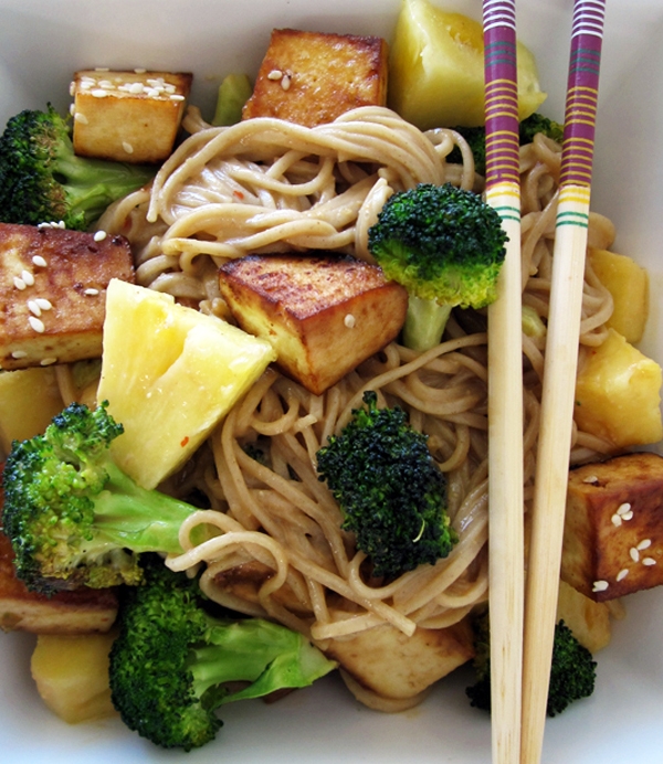 Peanut Soba Noodles with Tofu, Broccoli & Pineapple - Vegan & Gluten-Free Vegan Peanut Soba Noodles with Tofu, Broccoli & Pineapple - Vegan & Gluten-Free