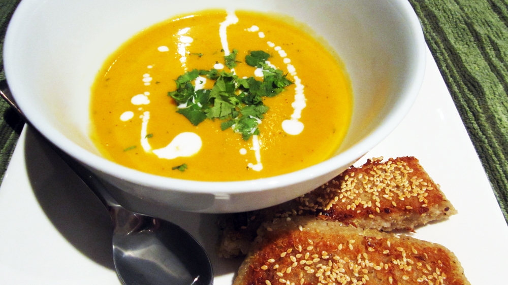 Roasted Butternut Squash, Lime & Coconut Soup Roasted Butternut Squash, Lime & Coconut Soup (Vegan, Gluten-Free)