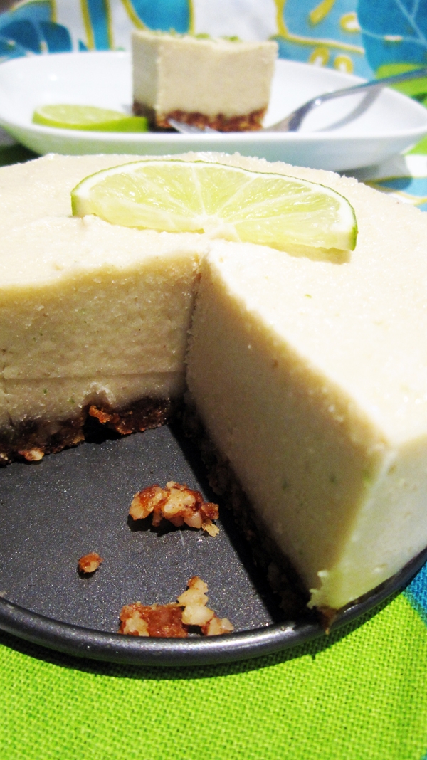 (Almost Raw) Vegan Key Lime Cheesecake