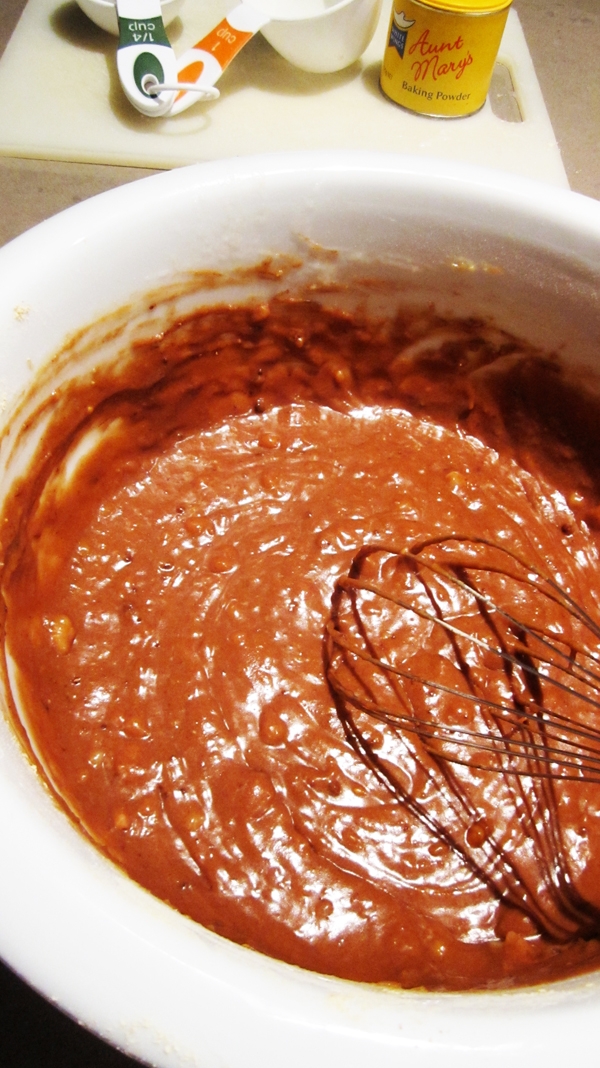 Chocolate Banana Muffins with Chickpea Flour - Moist, packed with protein and best of all: Vegan and Gluten-Free! Chocolate Banana Muffins with Chickpea Flour - Moist, packed with protein and best of all: Vegan and Gluten-Free!