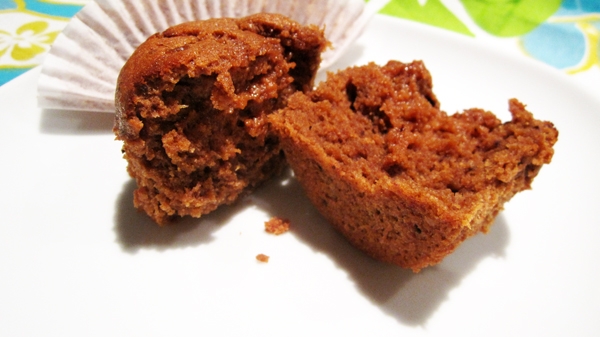 Chocolate Banana Muffins with Chickpea Flour - Moist, packed with protein and best of all: Vegan and Gluten-Free! Chocolate Banana Muffins with Chickpea Flour - Moist, packed with protein and best of all: Vegan and Gluten-Free!