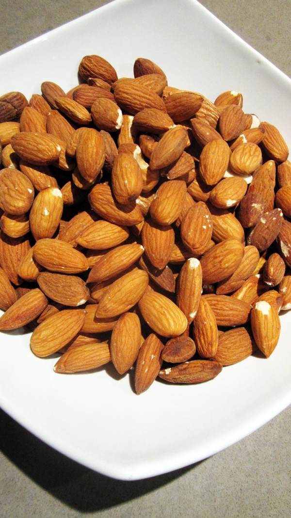 Almonds Almonds